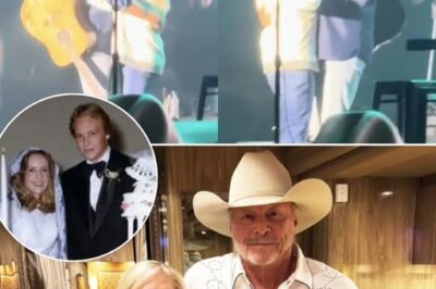 Alan Jackson brought his wife Denise on stage for a heartfelt slow dance